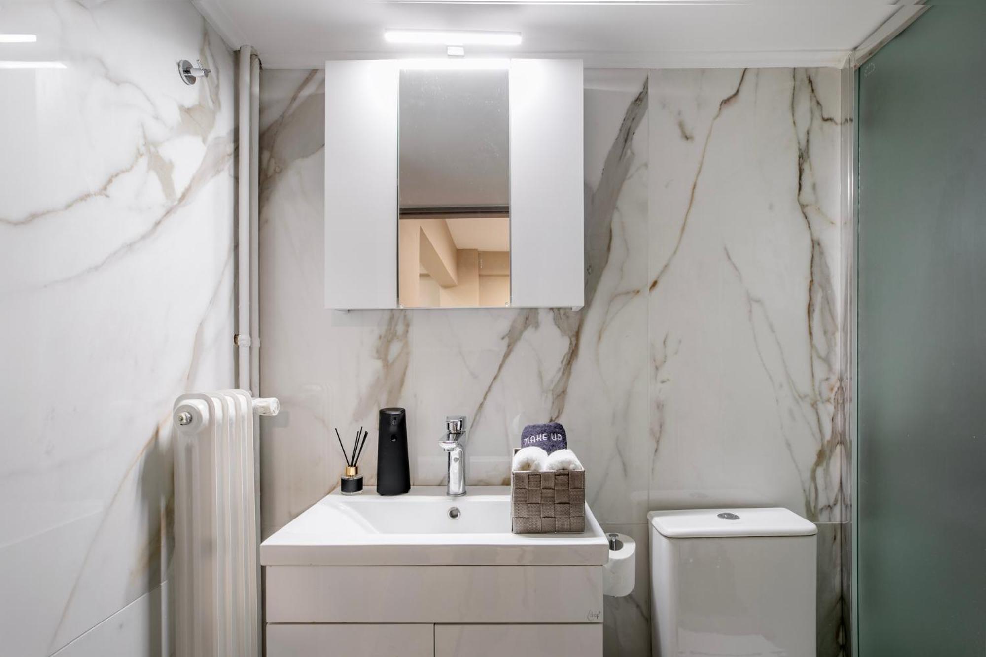 Exarcheia Urban Apartment - Lycabettus Hill Αθήνα Εξωτερικό φωτογραφία